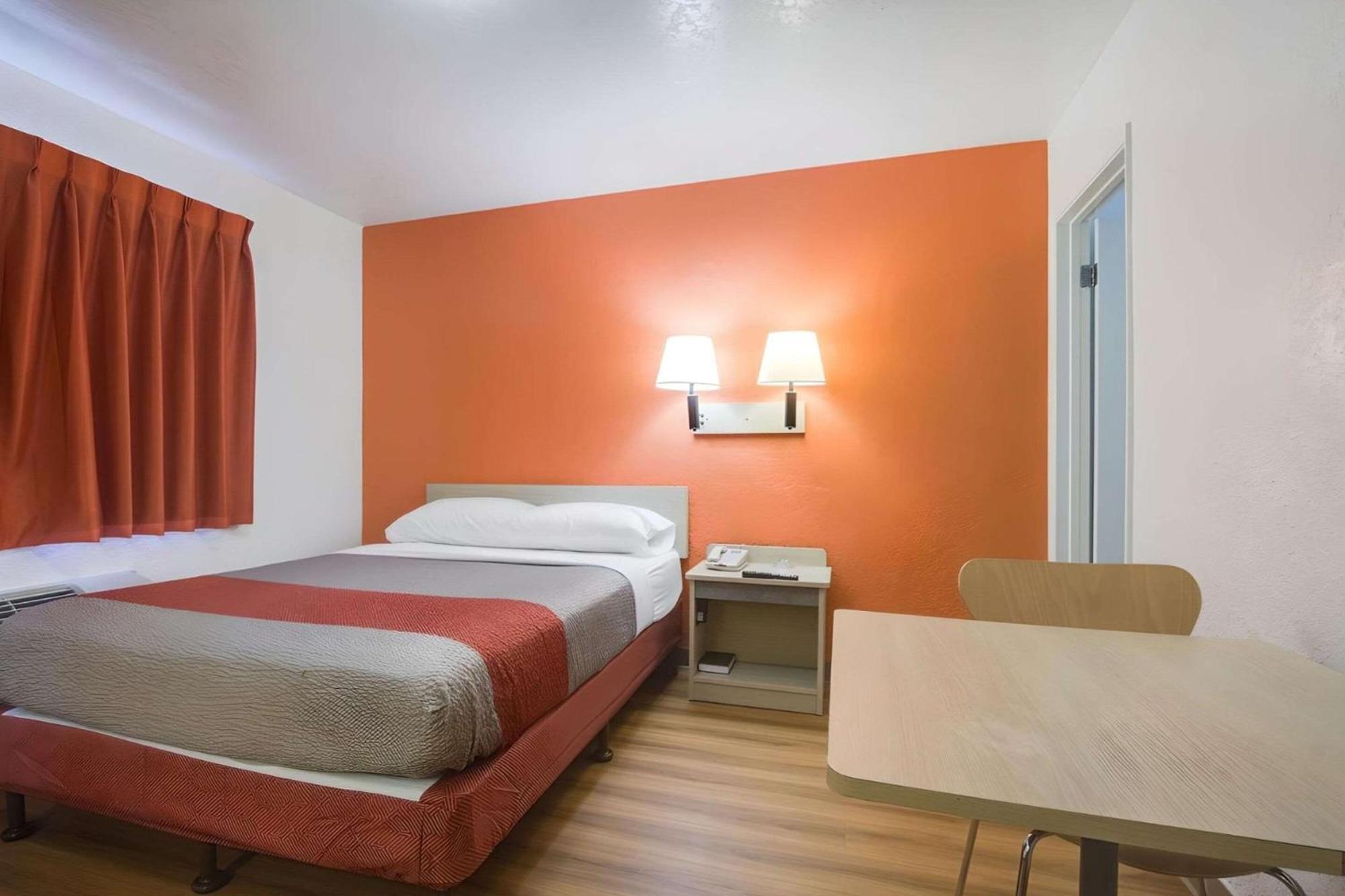 Park Inn By Radisson, Lakewood Kültér fotó