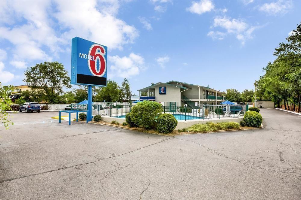 Park Inn By Radisson, Lakewood Kültér fotó